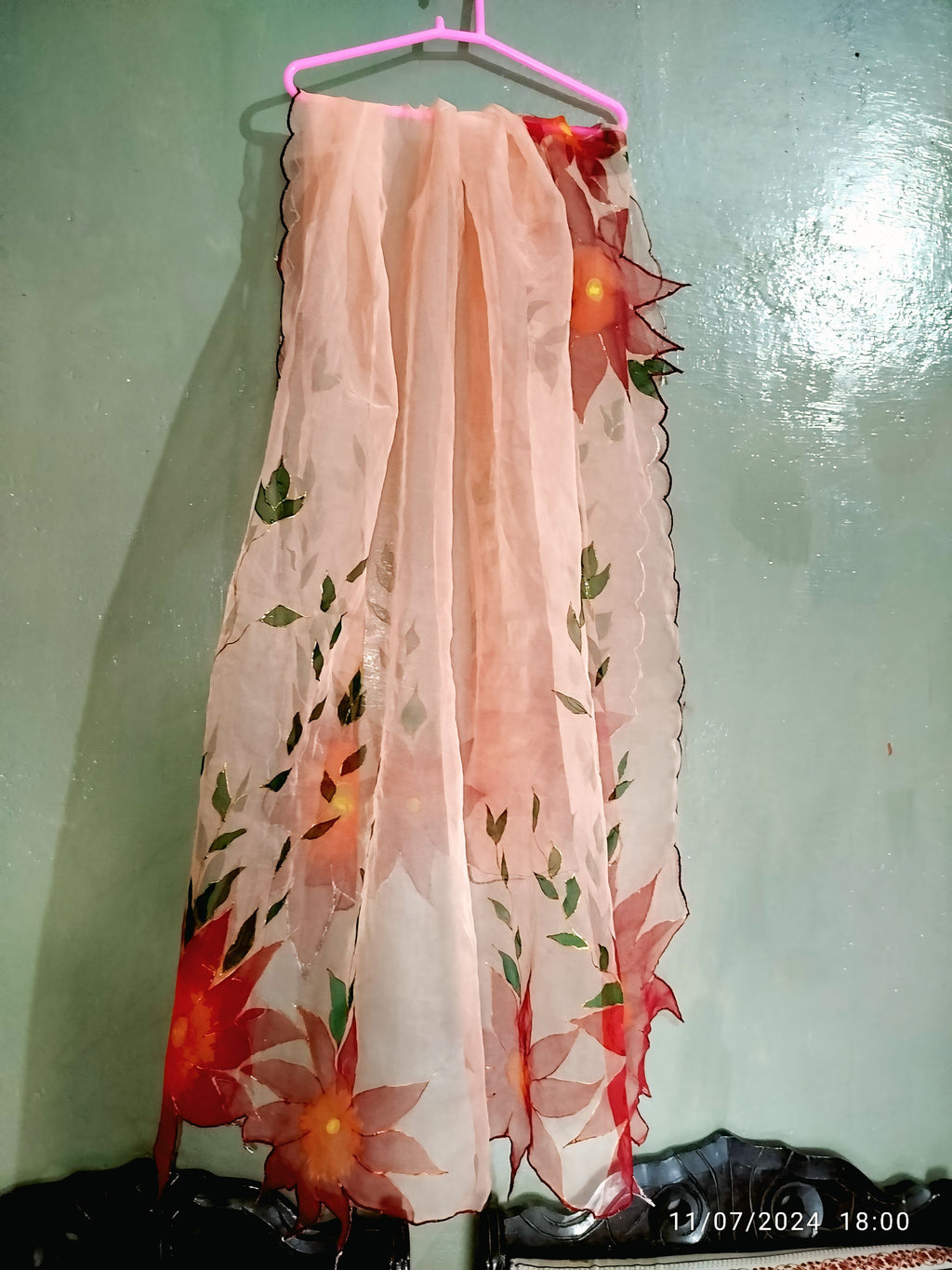 handpainted dupta