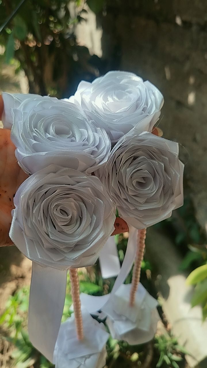 hand made ribbon gujry in white colour