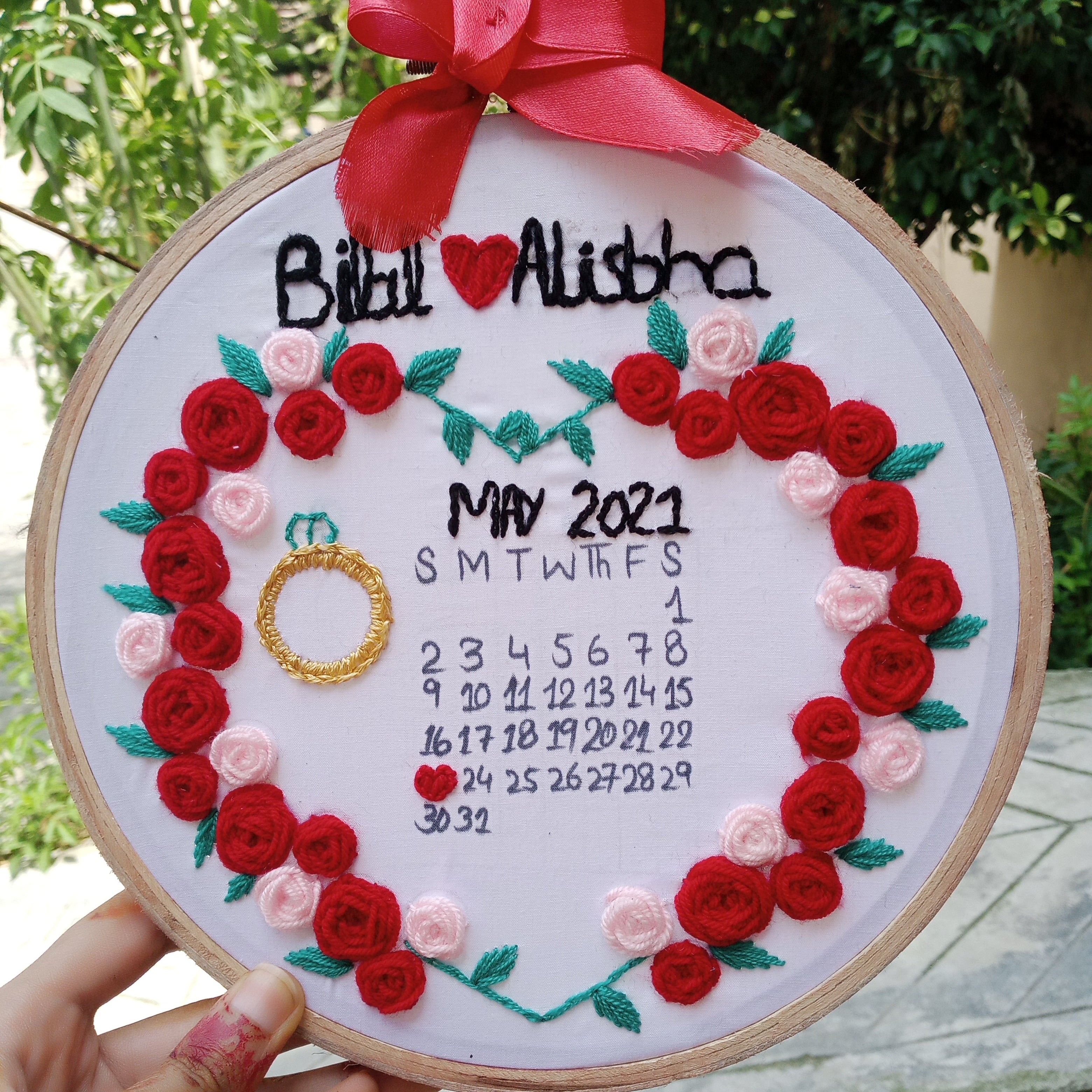 engagment hoop