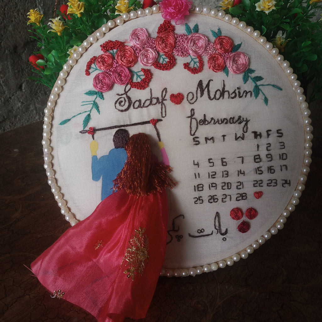 Engagment hoop